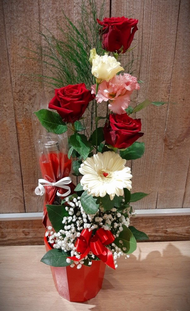 Composition amour vin & fleurs